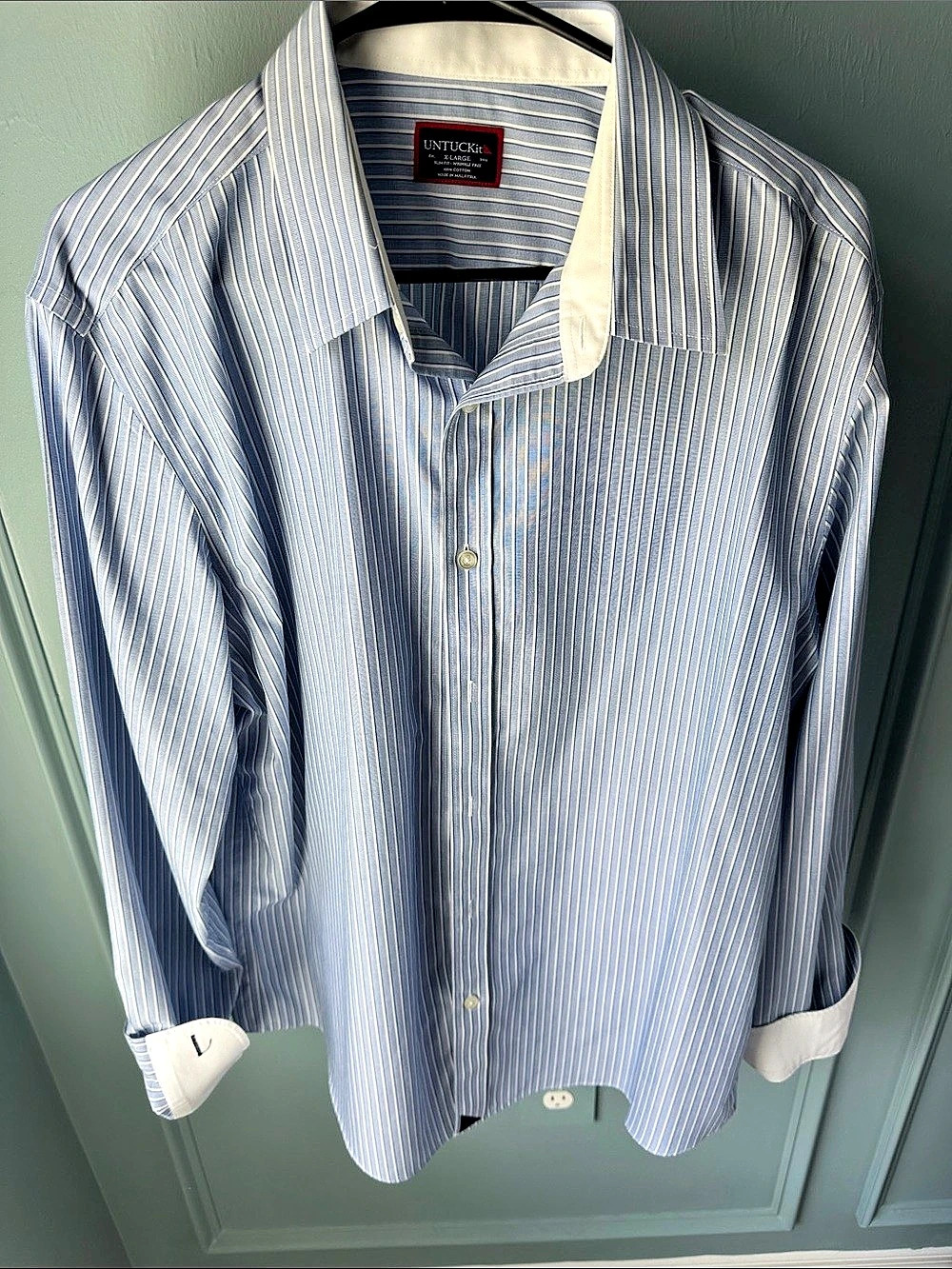 UNTUCKit Striped Button Down in Blue & White Size X-Large